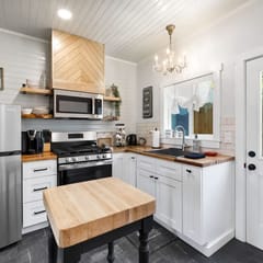 Historic 2BR Prescott Home | Walk Downtown