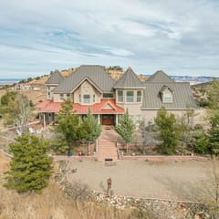 Mountain Views | Pool Table | Spacious 4BR
