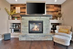 *luxliving*spacious and stylish home!5Min to town