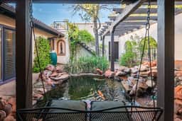 Central to Sedona and trails w/ pool and Spa!