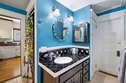 Charming 1919 build modern comfort near downtown