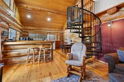 Cozy log cabin with loft, deck & rustic charm!