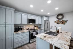 Pet-Friendly 2BR/2BA Getaway Near Whiskey Row