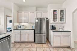 Mountain View Retreat | Panoramic Views - Image 4