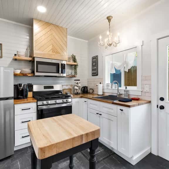 Historic 2BR Prescott Home | Walk Downtown - Image 1