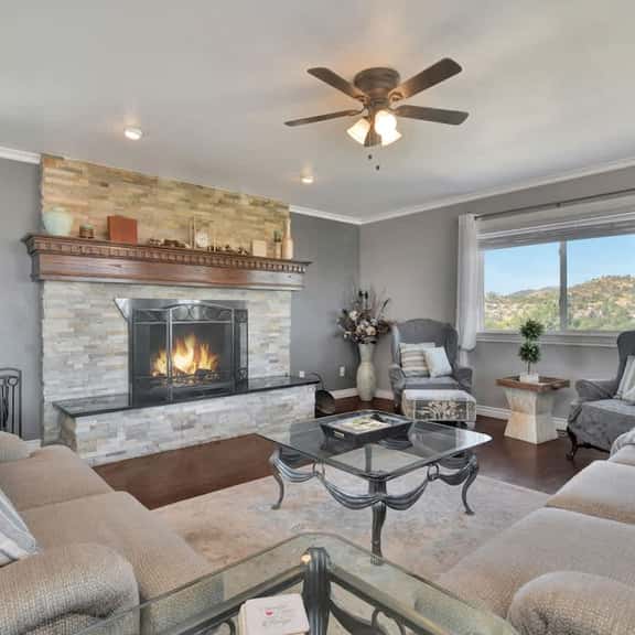 Luella House | Hilltop Views & Basketball - Image 1