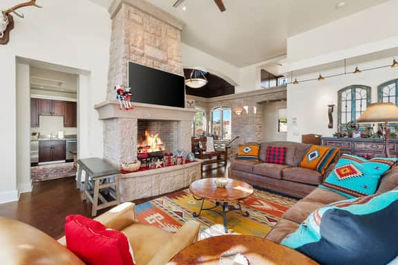 Luxury Mountain View Estate | Fire Pit • Outdoor