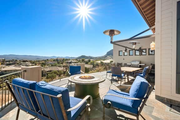 Luxury Mountain View Estate | Fire Pit • Outdoor
