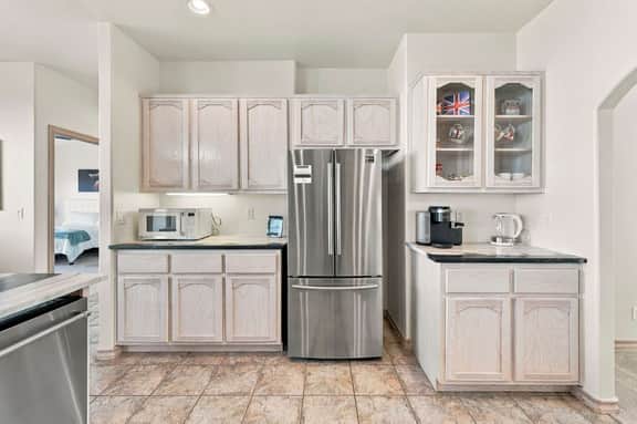 Mountain View Retreat | Panoramic Views - Image 4